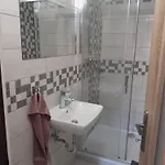 2 - Cely Dum Villa *