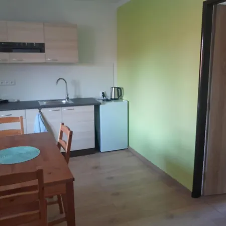 2 - Cely Dum Villa *